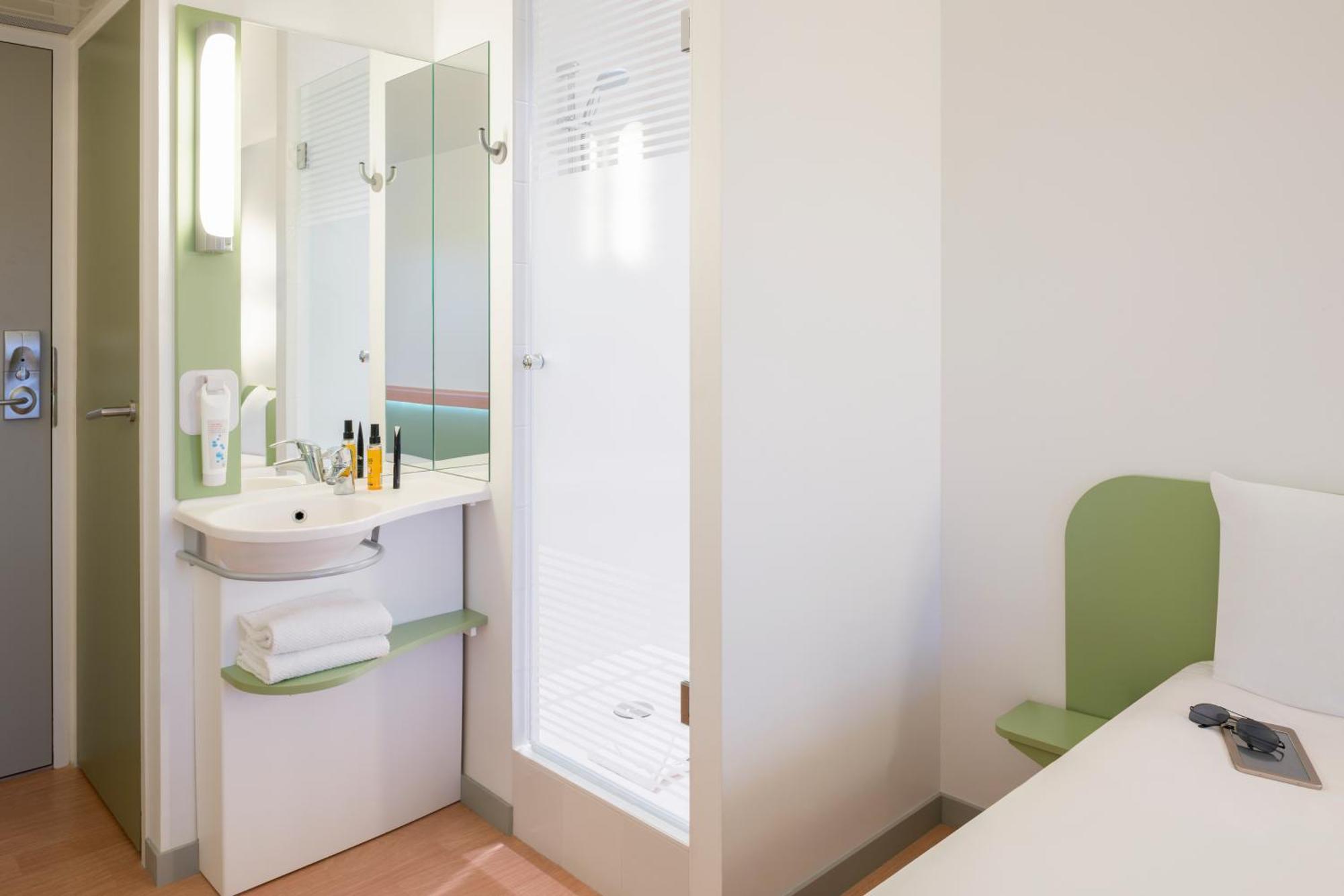 Ibis Budget Muenchen Putzbrunn Eksteriør bilde